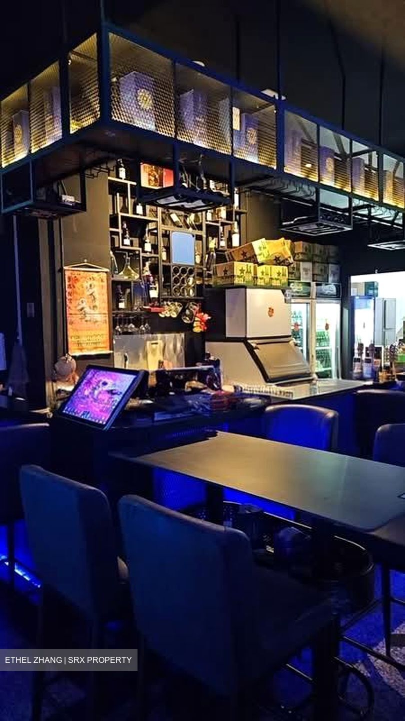 Upper Serangoon Shopping Centre (D19), Retail #576614021